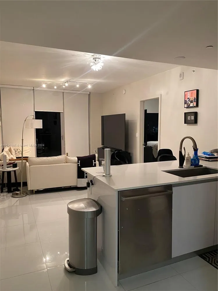 Aria on the Bay #3708 image #6