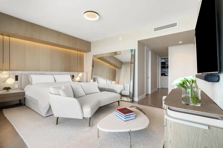 57 Ocean #1103 image #21