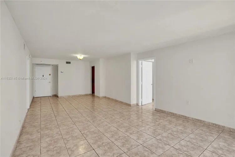 Maison Grande #408 image #14