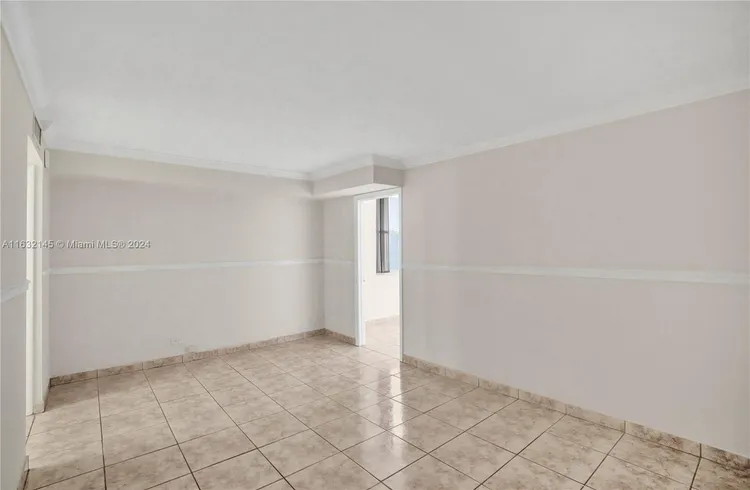 Maison Grande #408 image #26