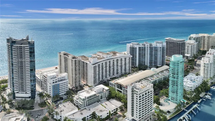 Maison Grande #408 image #49