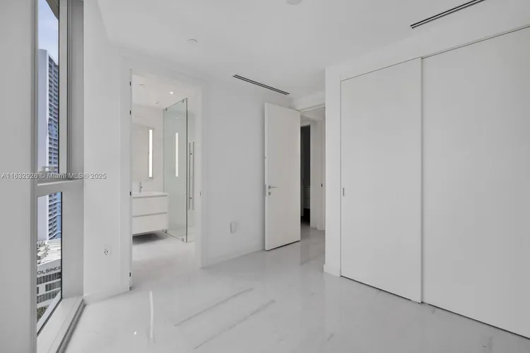 Aston Martin Residences #1902 image #35