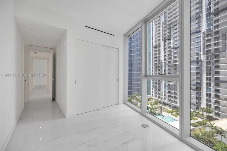 Aston Martin Residences #1902 image #39