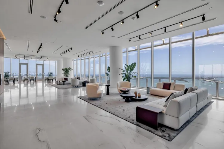 Aston Martin Residences #1902 image #62