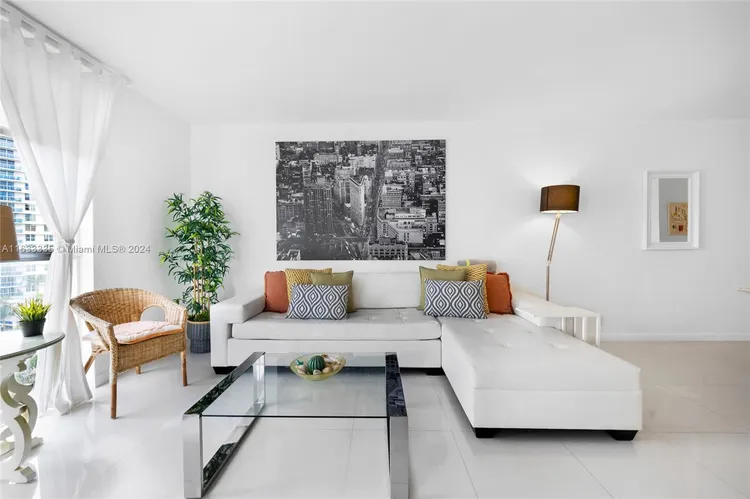 The Tides On Hollywood Beach #8O image #14