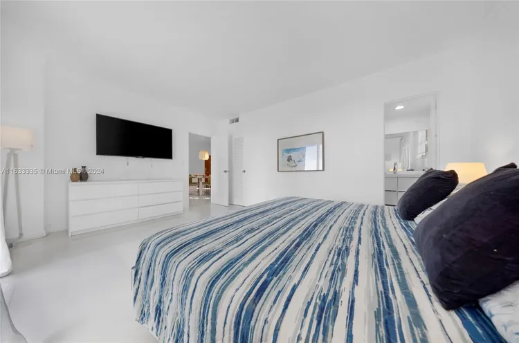 The Tides On Hollywood Beach #8O image #22