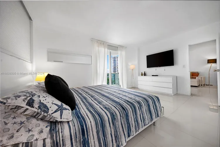 The Tides On Hollywood Beach #8O image #23