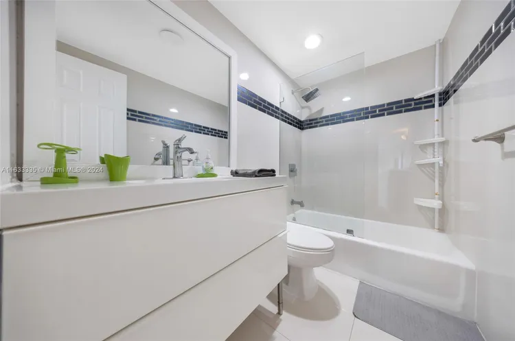 The Tides On Hollywood Beach #8O image #26