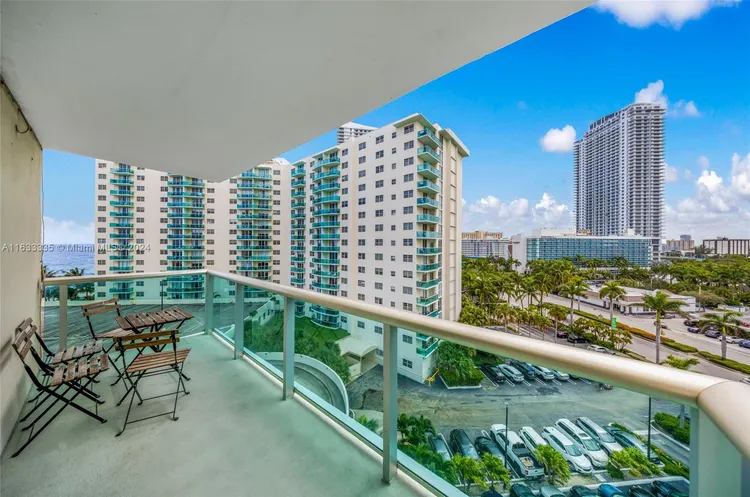 The Tides On Hollywood Beach #8O image #30