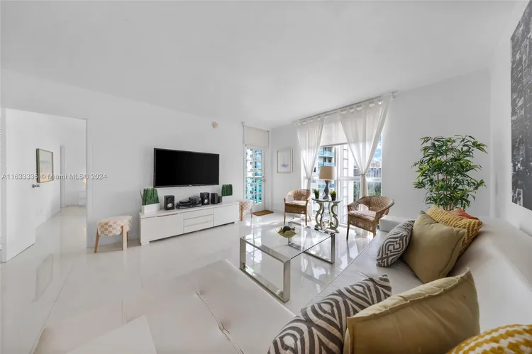 The Tides On Hollywood Beach #8O image #9