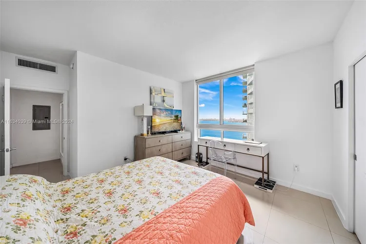 Quantum on the Bay #2715 image #14