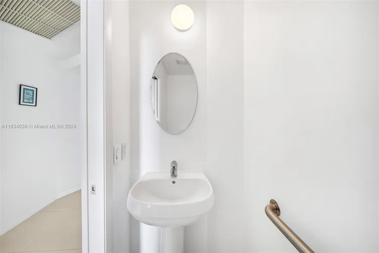 Quantum on the Bay #2715 image #18