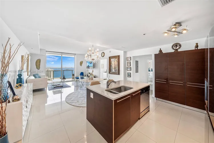 Quantum on the Bay #2715 image #7