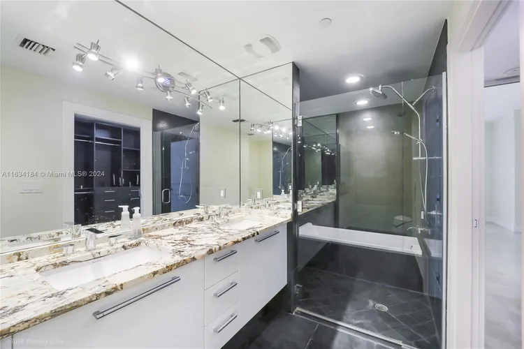900 Biscayne Bay #5001 image #14