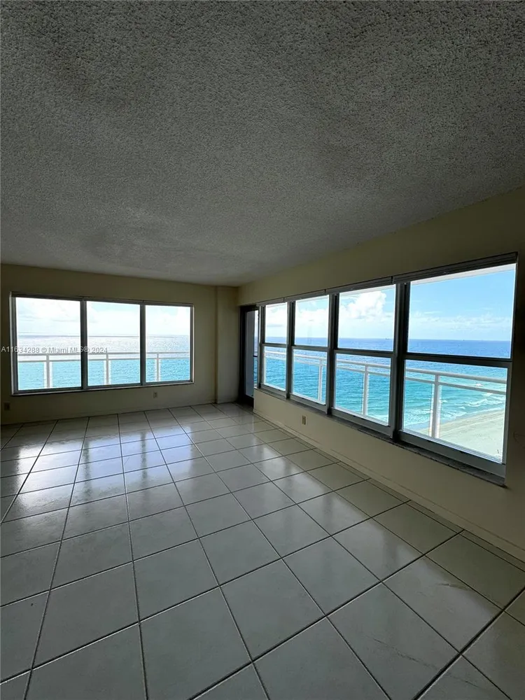 Playa Del Mar #1101 image #7