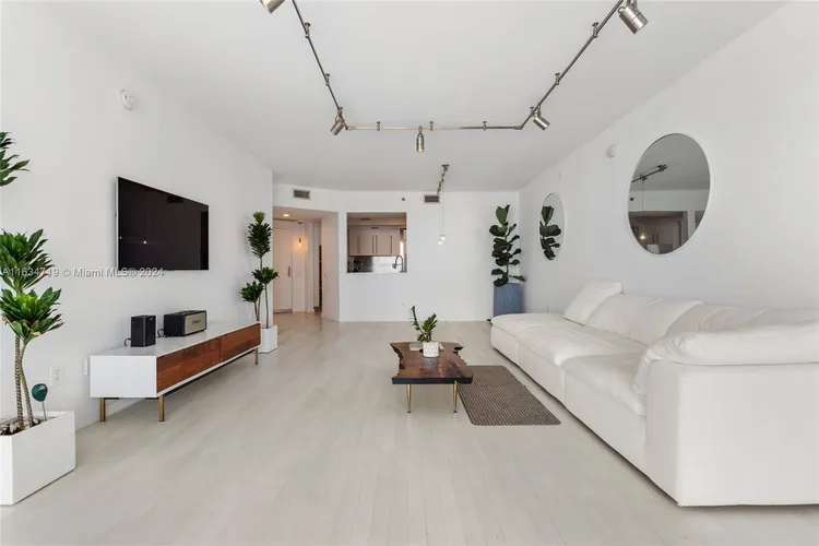 ICON South Beach #1606 image #15