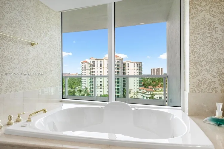 Porto Vita South Tower #1204 image #36