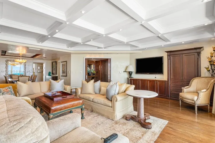 Porto Vita South Tower #1204 image #7