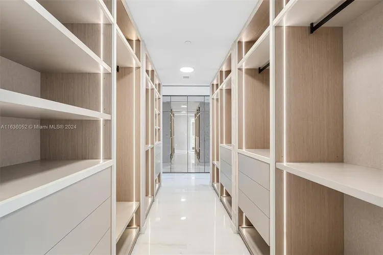 Aston Martin Residences #3001 image #20