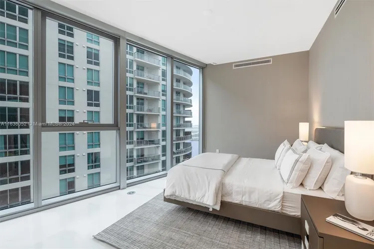 Aston Martin Residences #3001 image #27