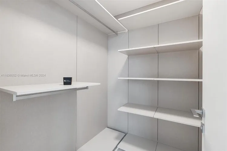 Aston Martin Residences #3001 image #29