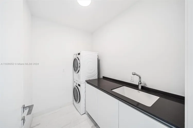 Aston Martin Residences #3001 image #37