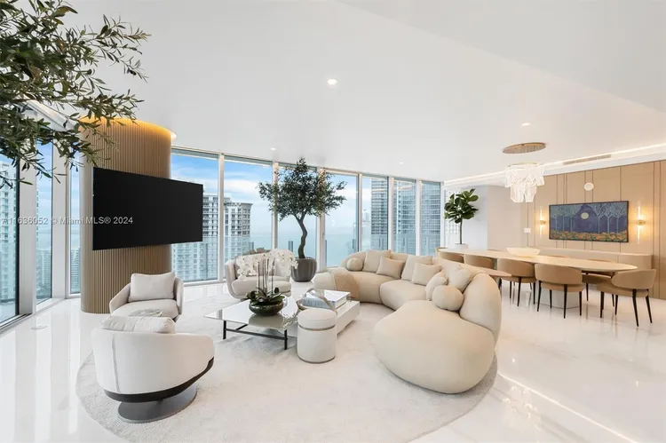 Aston Martin Residences #3001 image #6