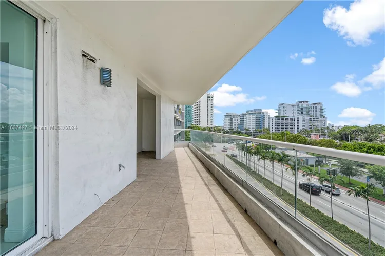 Casablanca Villas #514 image #12