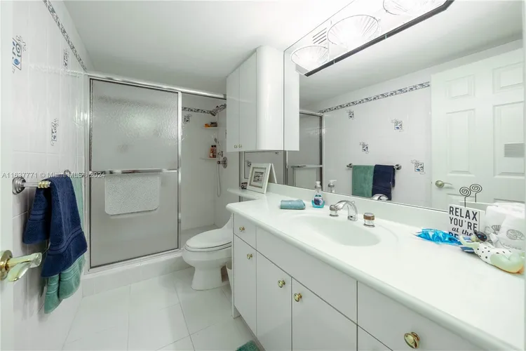 Hallmark of Hollywood #515 image #7