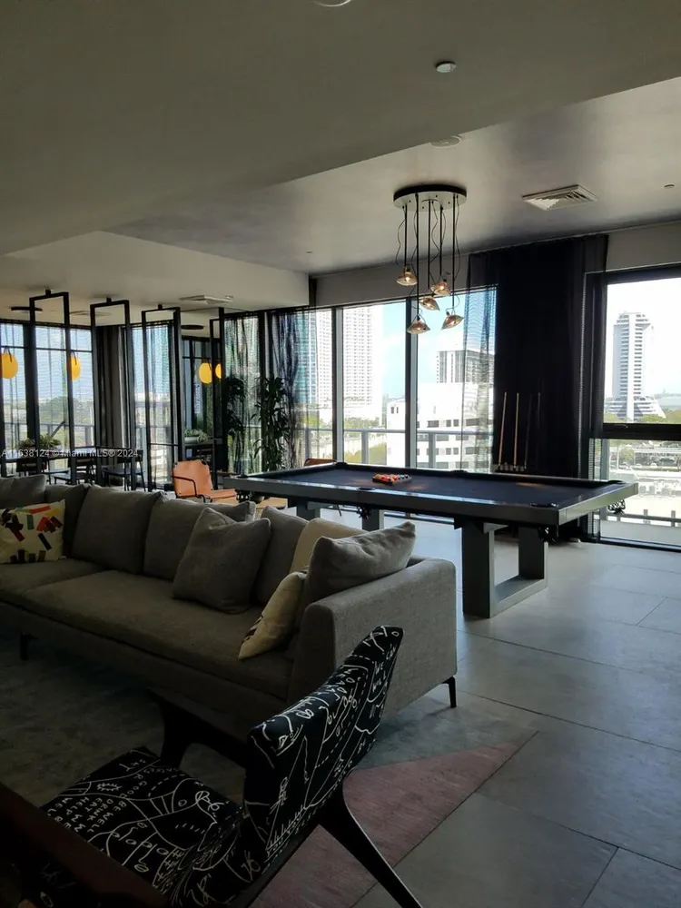 Hyde Midtown #2503 image #6