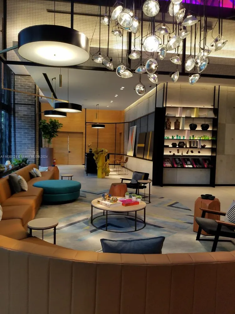 Hyde Midtown #2503 image #9