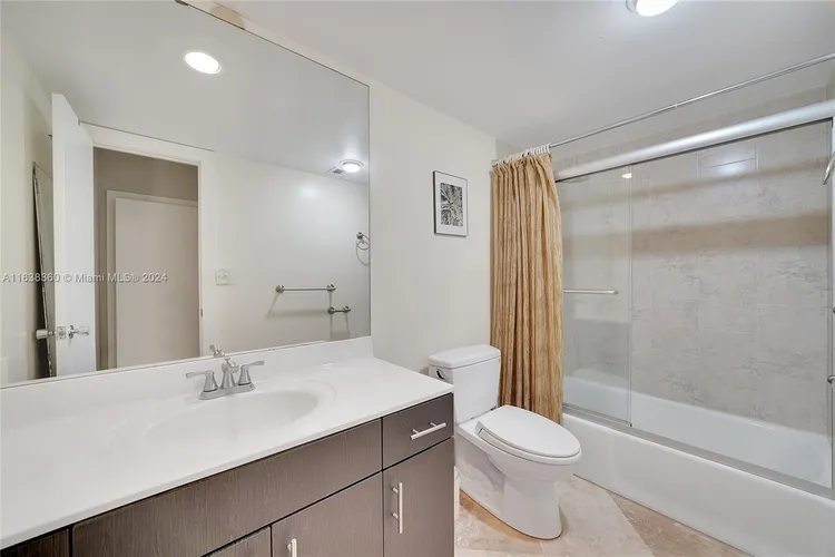 Oceanview #822 image #29