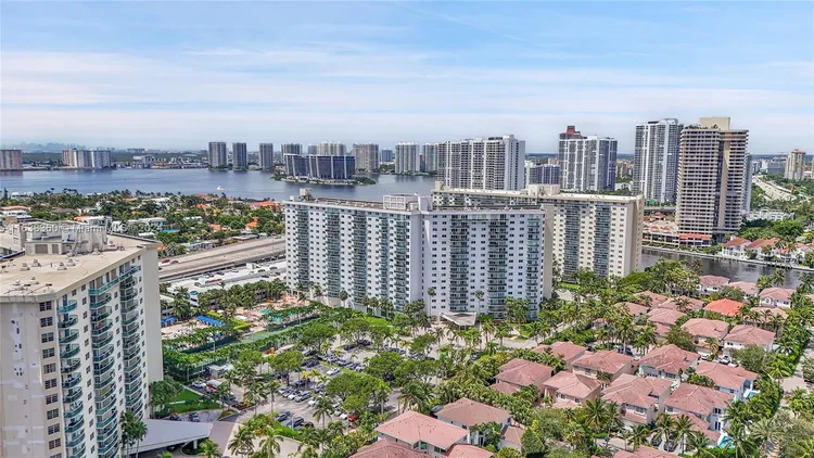 Oceanview #822 image #60