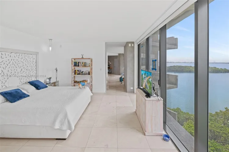 Palm Bay Towers #10W image #24