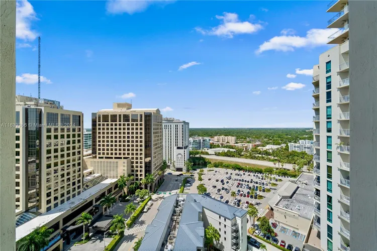 Metropolis at Dadeland #1706 image #18