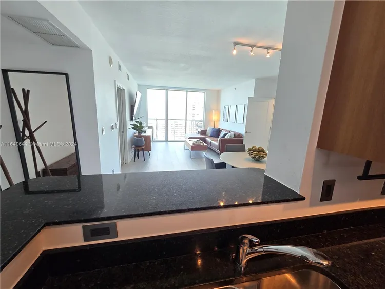 One Miami #3719 image #31