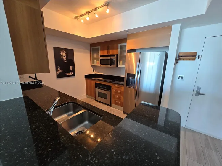 One Miami #3719 image #37