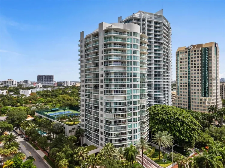 Grove Hill Tower #702 image #25