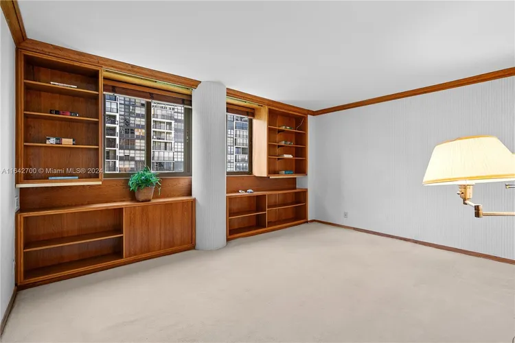 Atlantis on Brickell #701 image #10