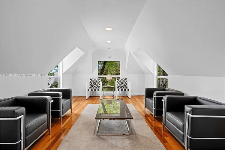 Atlantis on Brickell #701 image #25