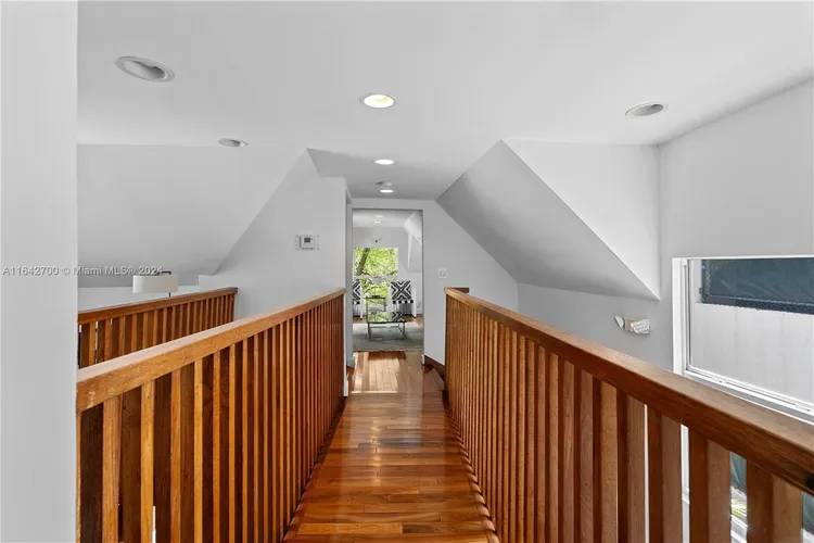 Atlantis on Brickell #701 image #28