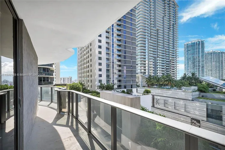 Brickell Heights East Tower #1008 image #18