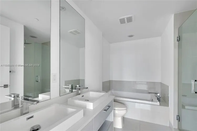 Brickell Heights East Tower #1008 image #9