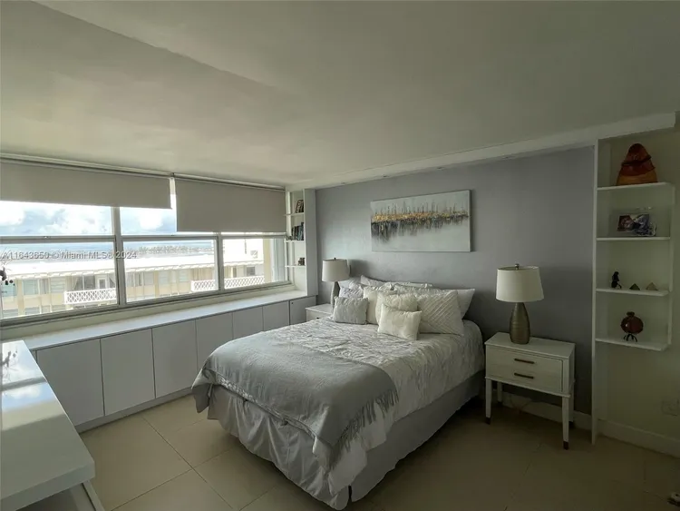 Bayshore Place #1603A image #22