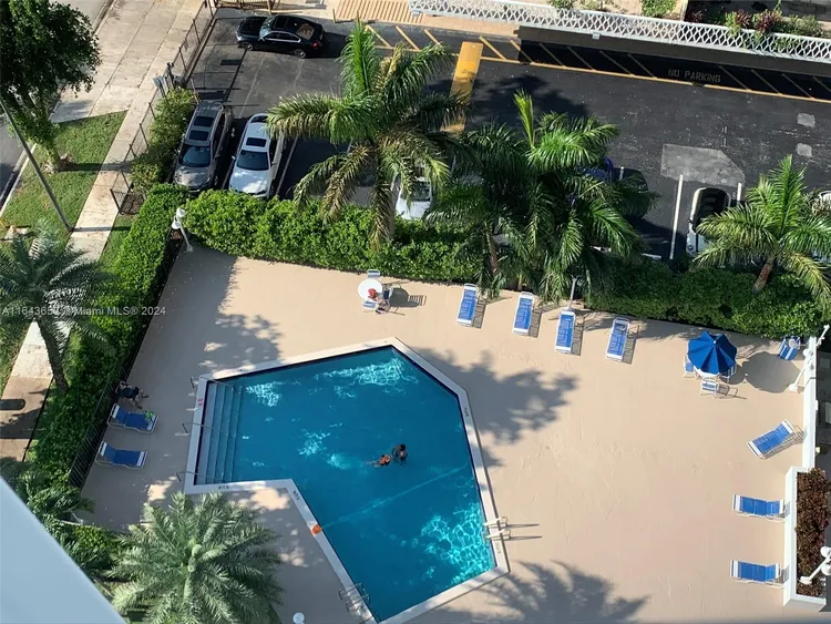 Bayshore Place #1603A image #39