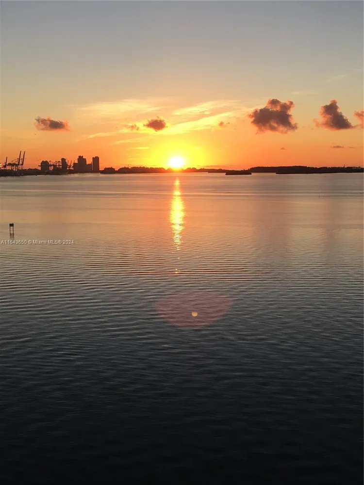 Bayshore Place #1603A image #47