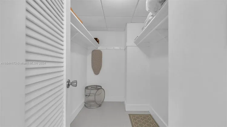 The Tides On Hollywood Beach #5Z image #13