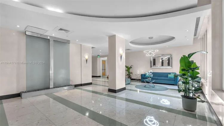 The Tides On Hollywood Beach #5Z image #18