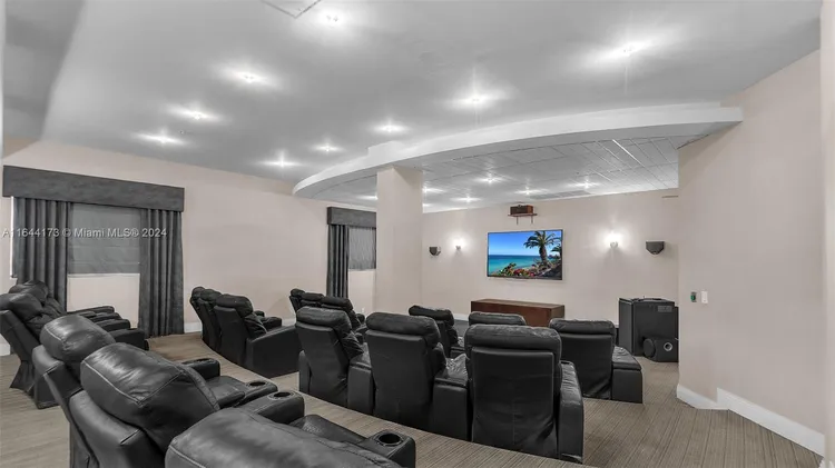 The Tides On Hollywood Beach #5Z image #19