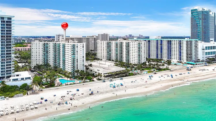 The Tides On Hollywood Beach #5Z image #29